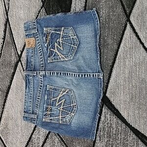 VINTAGE EXCLUSIVE MADISON BKE EMBROIDERED FRAYED-HEM DISTRESSED DENIM SKIRT